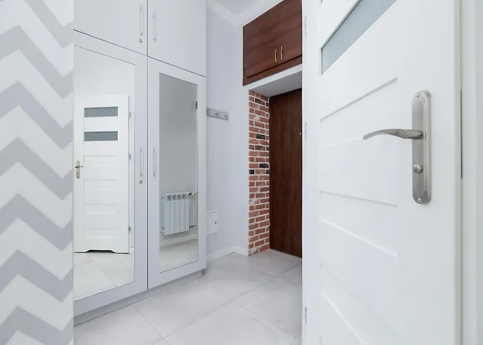 Two Bedroom Apartment - Starowislna 36